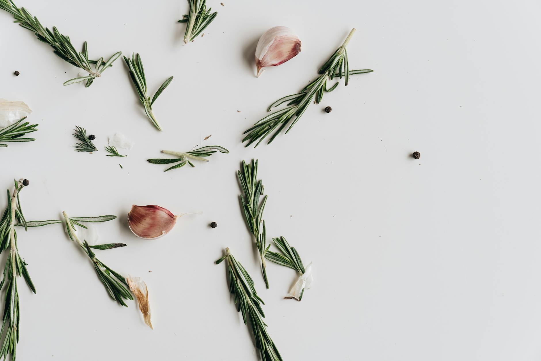 Natural bakuchiol plant seeds and leaves used in pregnancy-safe retinol alternative formulations